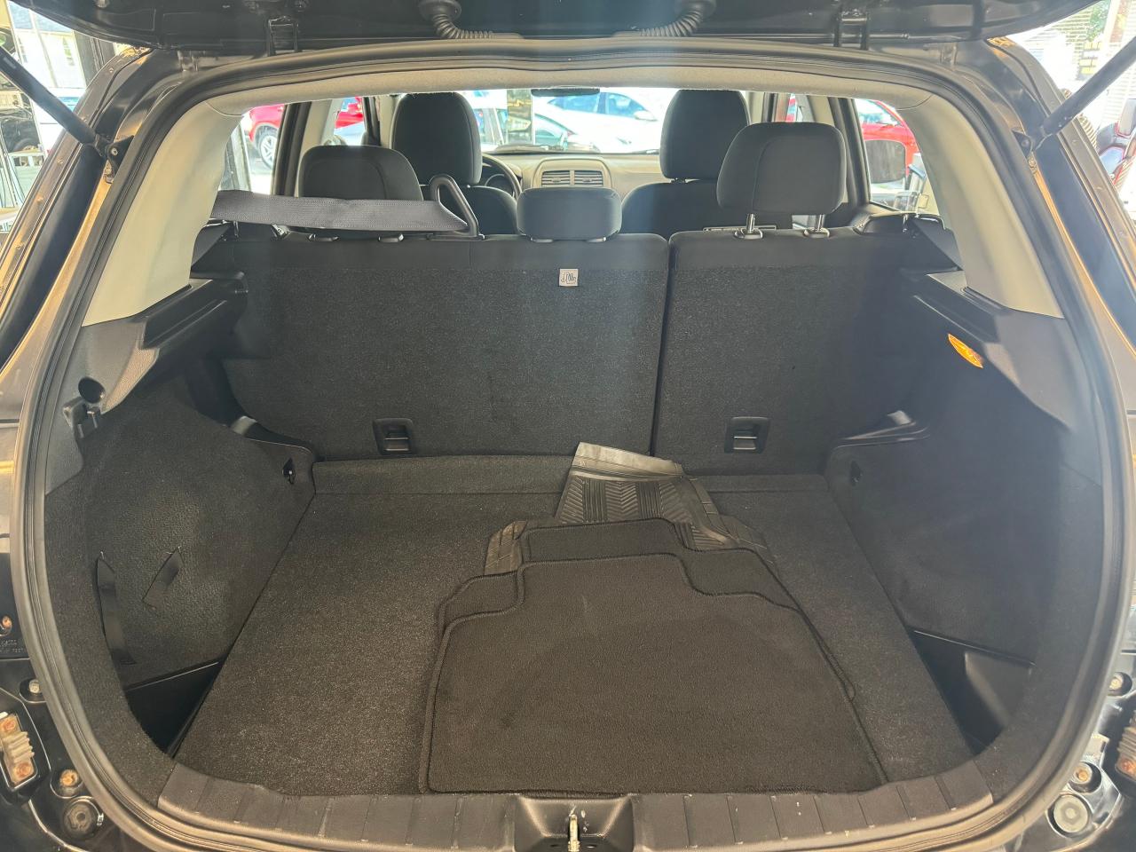 2011 Mitsubishi RVR ES+Power Windows+Cruise Control+A/C+5 Speed Manual Photo25