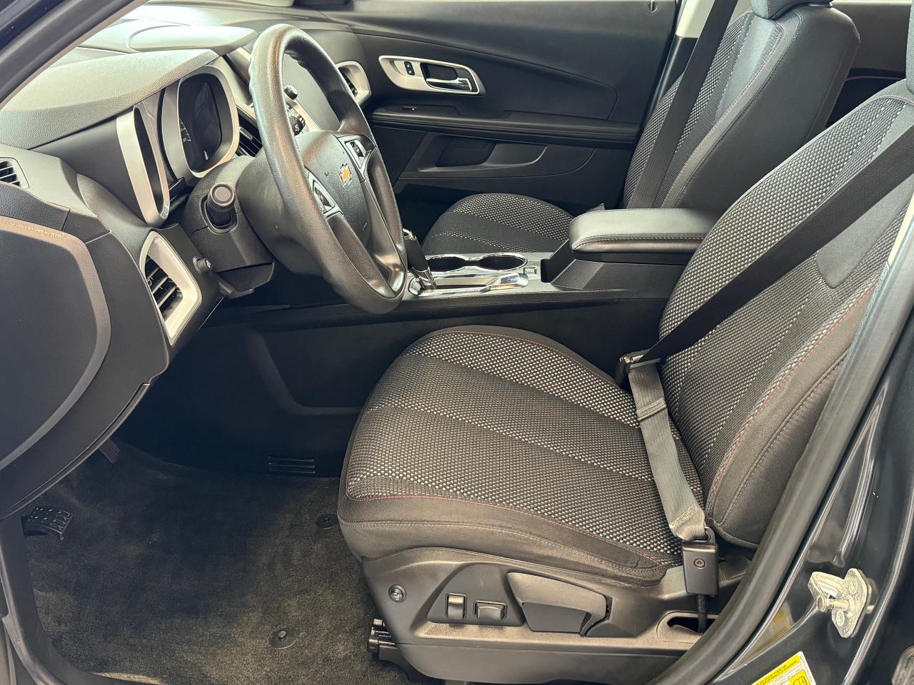 2017 Chevrolet Equinox LS AWD+New Tires+Camera+Heated Seats+Remote Start Photo83
