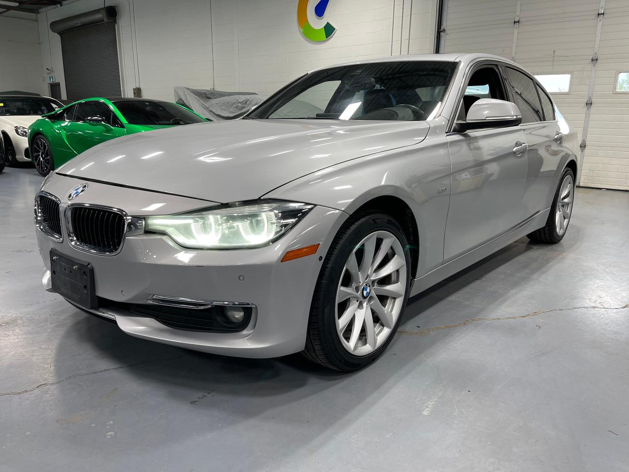 Used 2016 BMW 3 Series 328d xDrive for sale in North York, ON