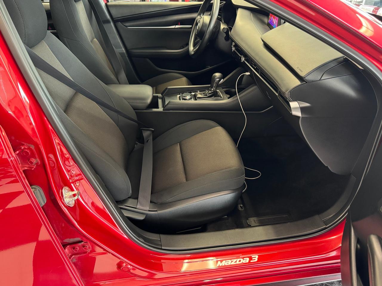2019 Mazda MAZDA3 GX+New Tires+Alloys+BSM+Heated Seats+CLEANC CARFAX Photo23