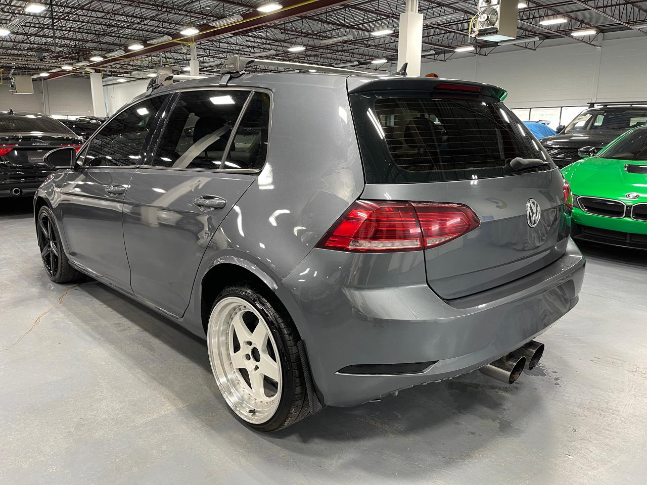 2020 Volkswagen Golf COMFORTLINE Photo2