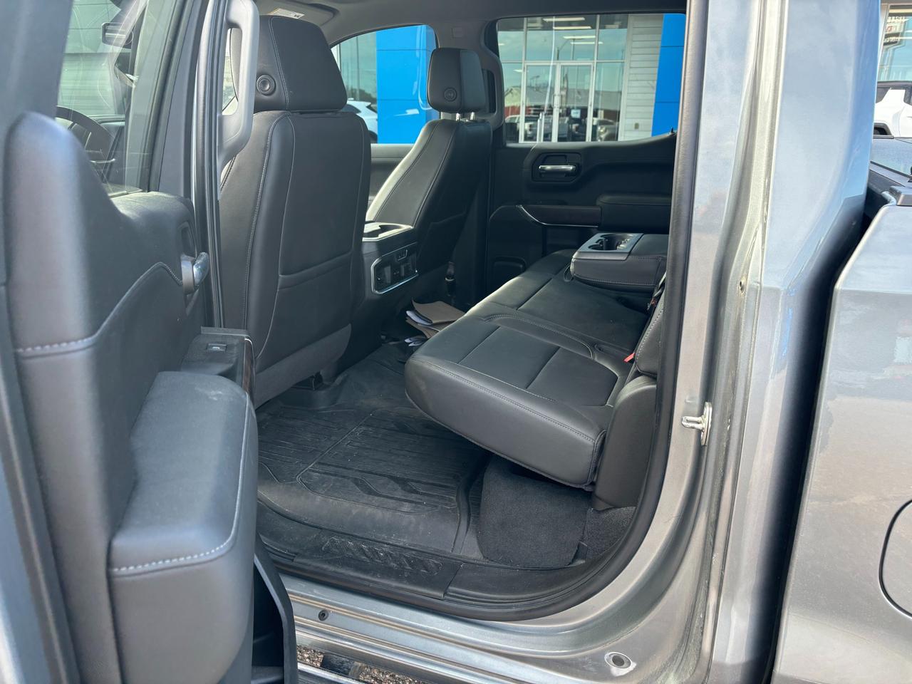 2020 GMC Sierra 1500 2020 GMC Sierra SLT Crew 4WD Photo