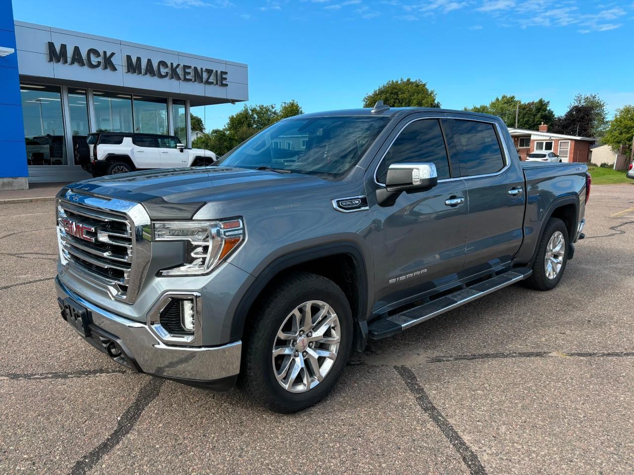 2020 GMC Sierra 1500 2020 GMC Sierra SLT Crew 4WD Photo0