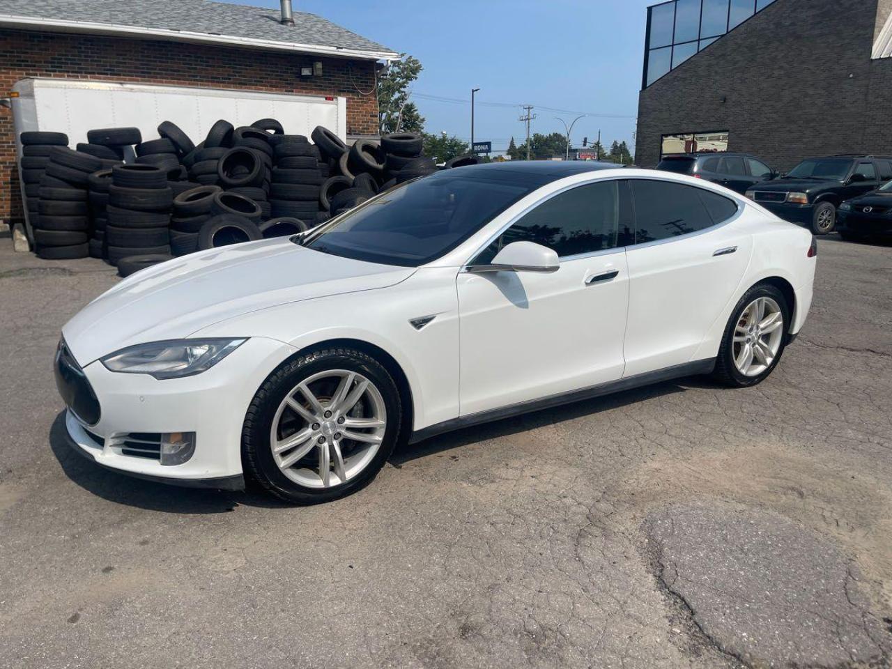 2014 Tesla Model S 4dr Sdn Performance