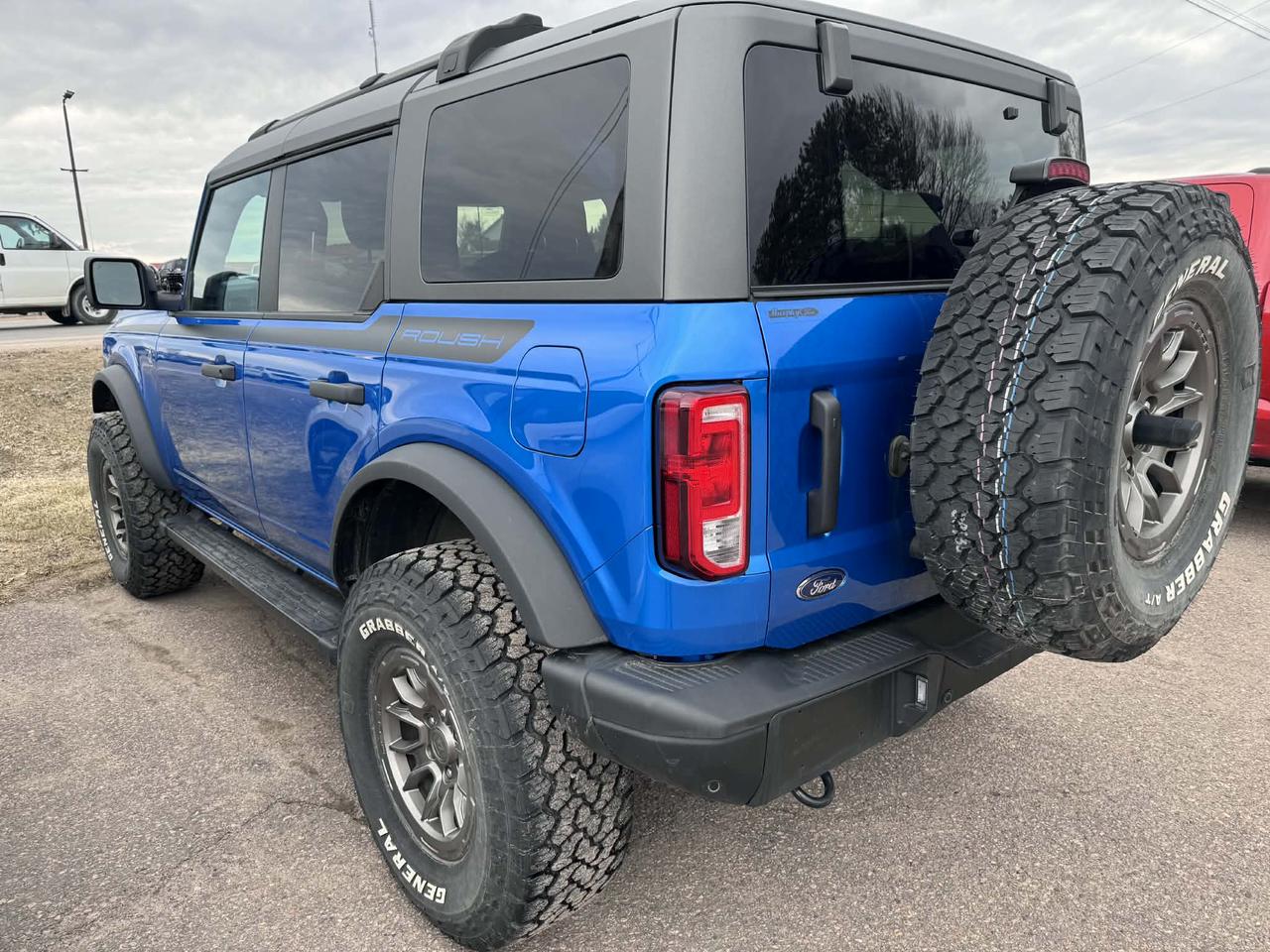 2024 Ford Bronco Black Diamond Photo