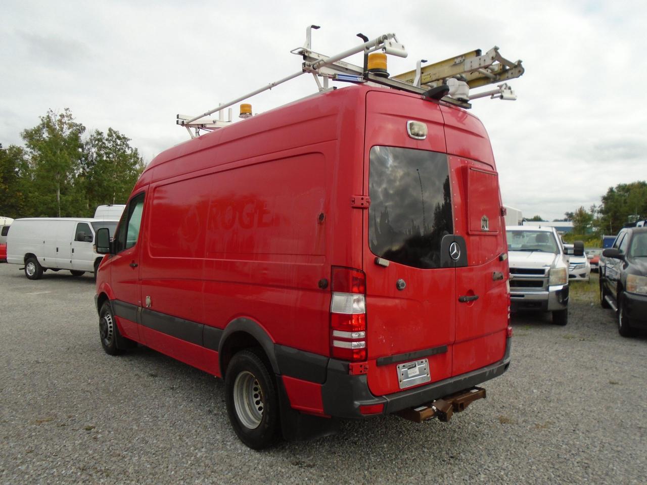 2011 Mercedes-Benz Sprinter 3500 SERVICE TRUCK - Photo #10