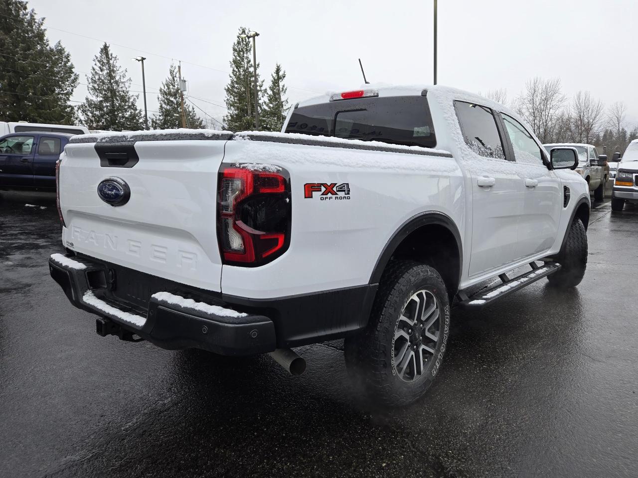 2024 Ford Ranger LARIAT Photo5