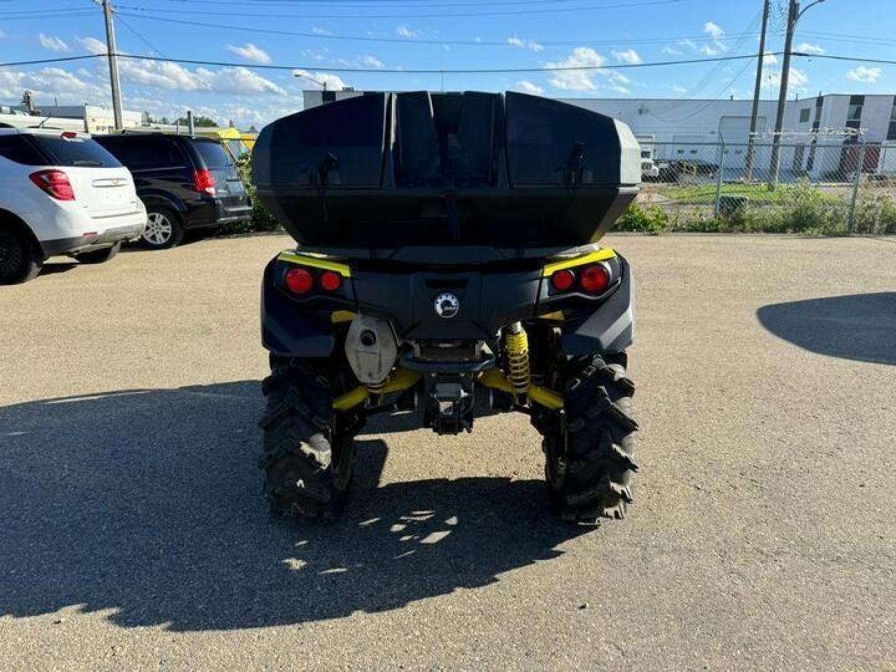 2019 CAN AM Can Am Outlander 850 XMR  $108 B/W - Photo #9