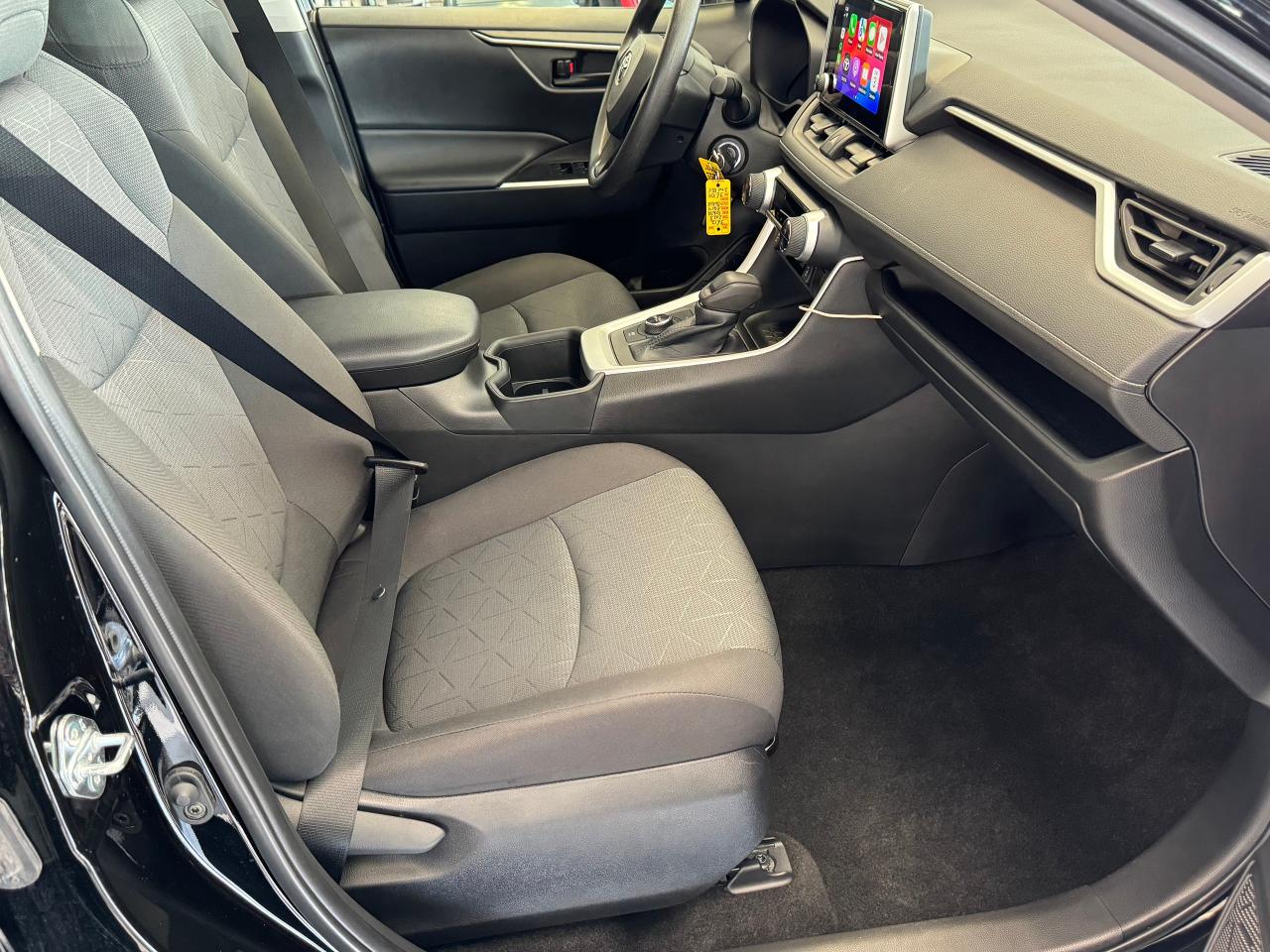 2023 Toyota RAV4 LE HYBRID AWD+LIKE NEW! ONE OWNER! CLEAN CARFAX! Photo90