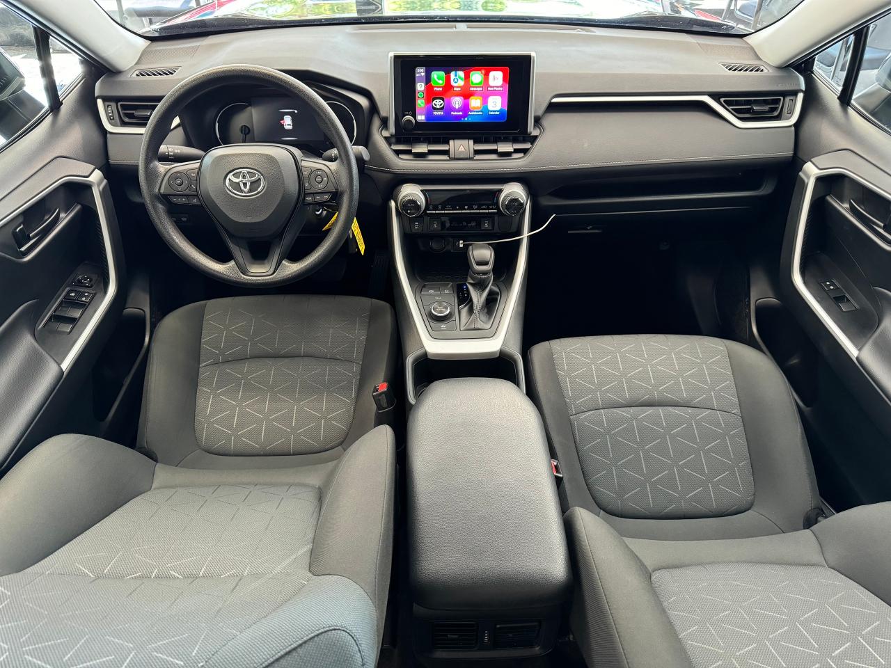 2023 Toyota RAV4 LE HYBRID AWD+LIKE NEW! ONE OWNER! CLEAN CARFAX! - Photo #2