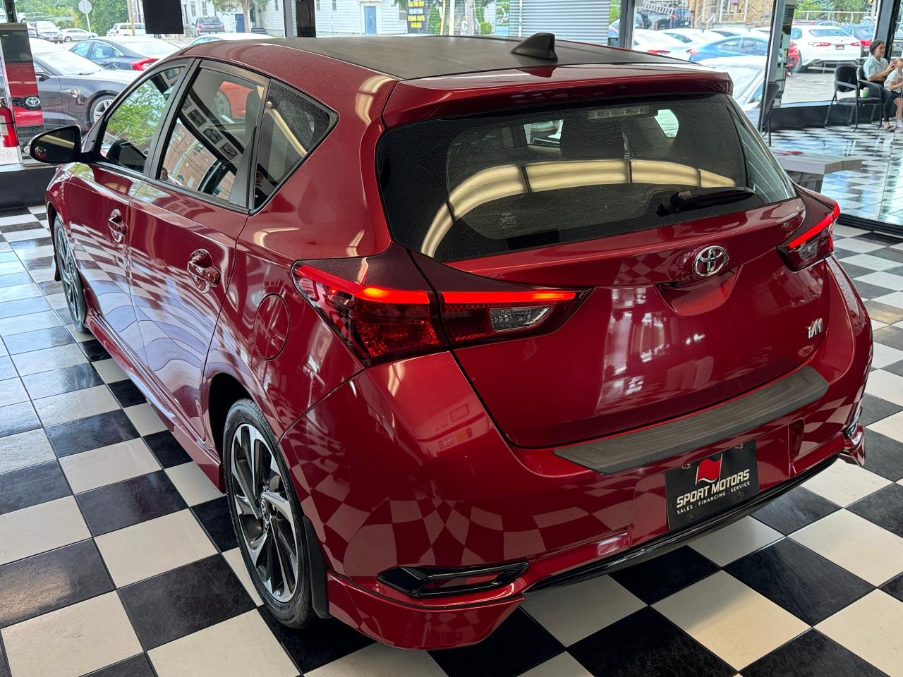 2018 Toyota Corolla iM  - Photo #3