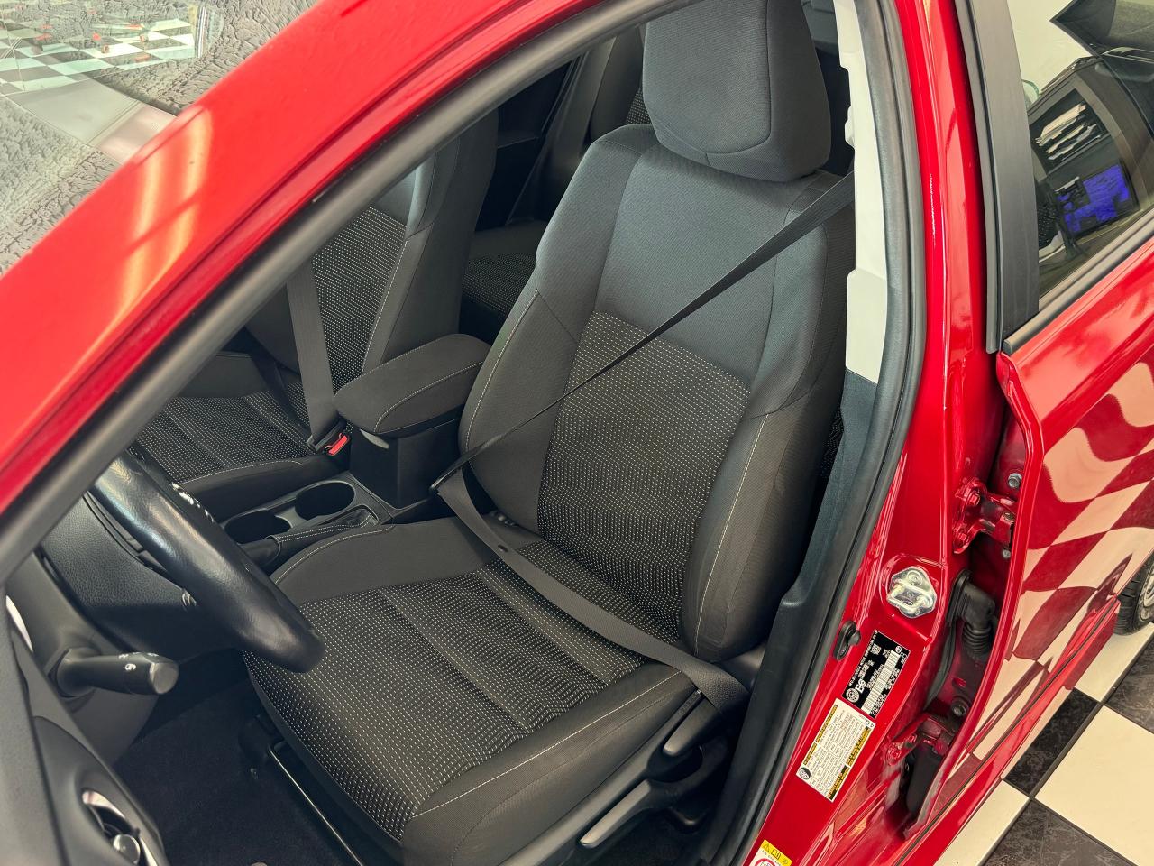 2018 Toyota Corolla iM  - Photo #19