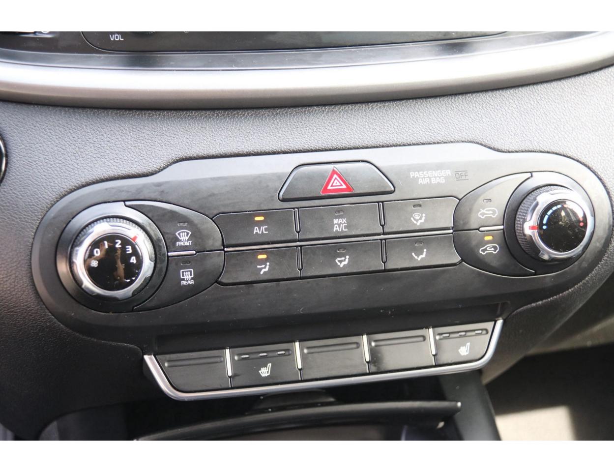 2016 Kia Sorento LX 2WD - Photo #24