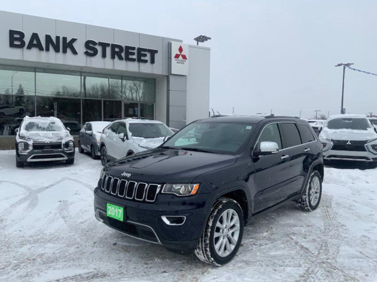 Used 2017 Jeep Grand Cherokee 4WD 4Dr Limited for sale in Gloucester, ON