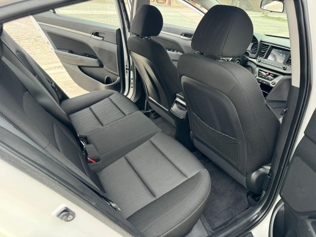 2018 Hyundai Elantra GL - Photo #11