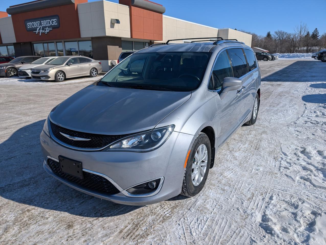 Used 2019 Chrysler Pacifica Touring L for sale in Steinbach, MB