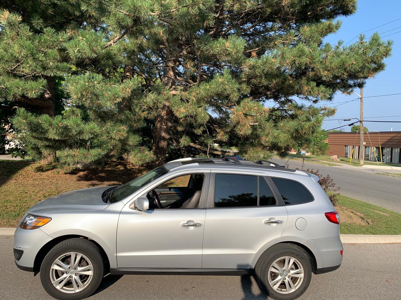 2010 Hyundai Santa Fe AWD 4dr V6 Auto Limited w/Navi Photo2