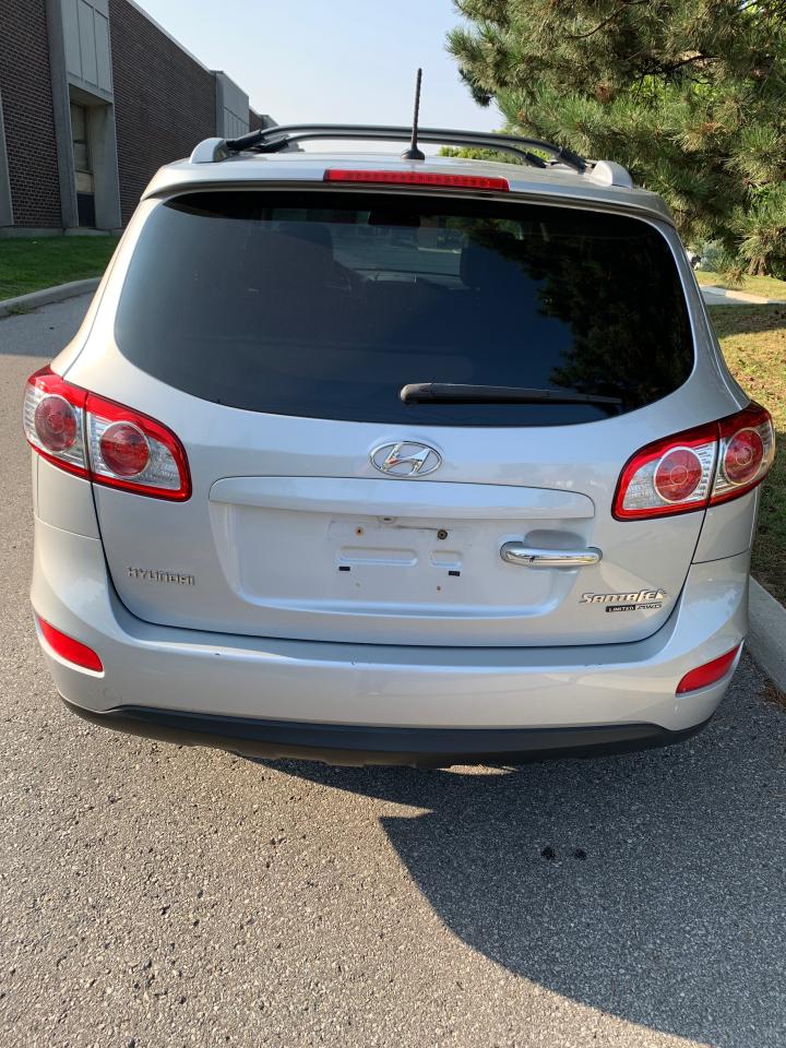 2010 Hyundai Santa Fe AWD 4dr V6 Auto Limited w/Navi - Photo #8