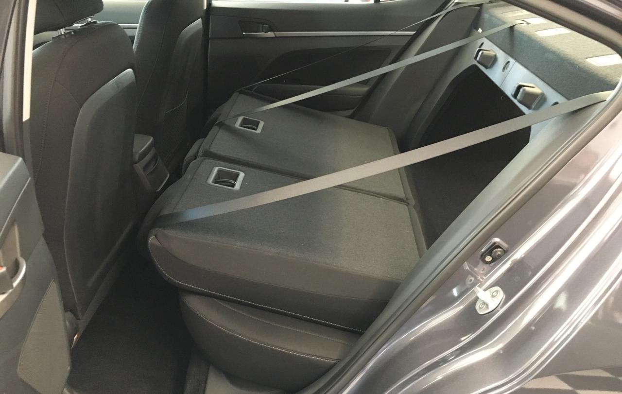 2018 Hyundai Elantra GL+Camera+ApplePlay+Heated Seats & Steering+A/C Photo22