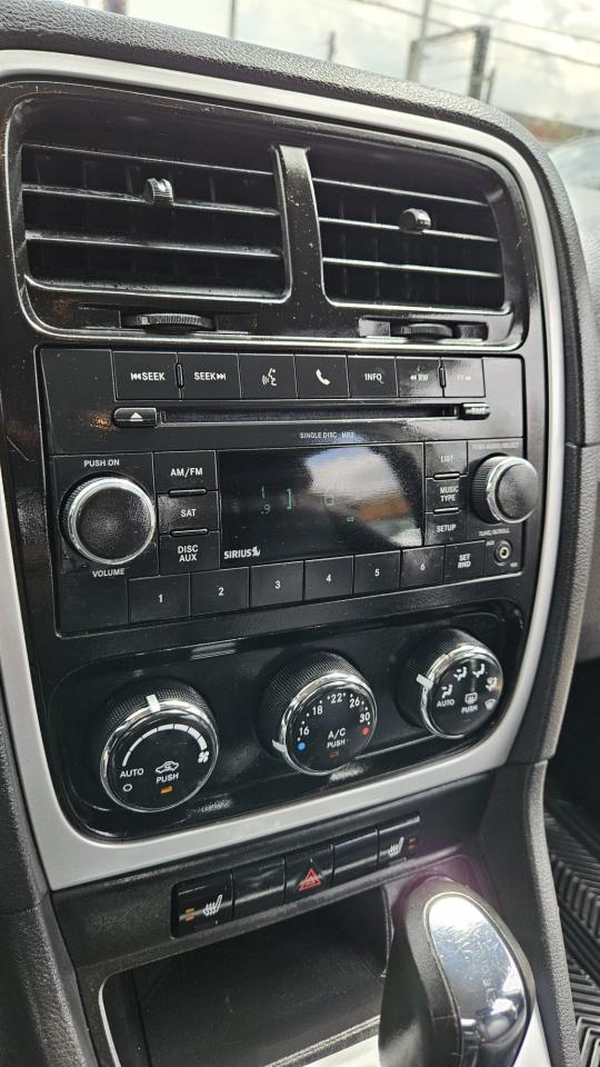 2011 Dodge Caliber  - Photo #24