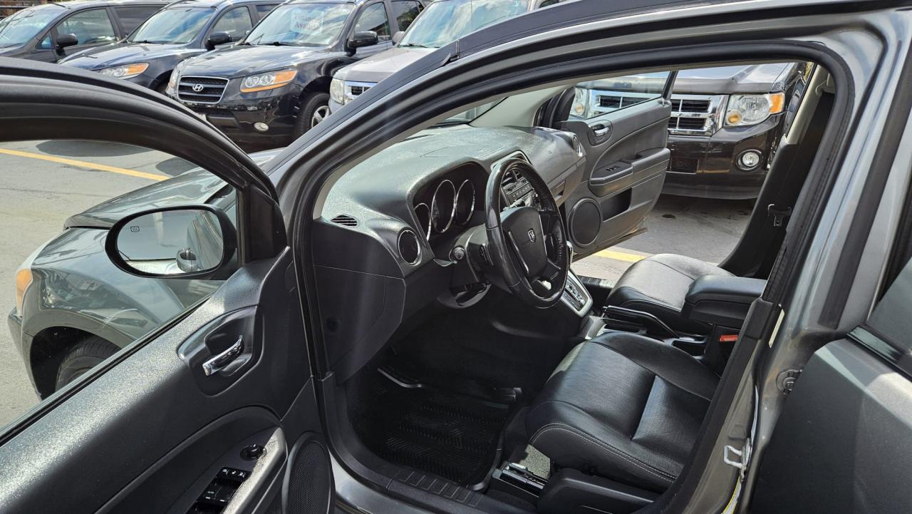 2011 Dodge Caliber  - Photo #28