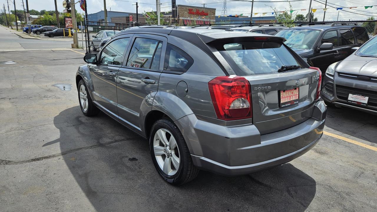 2011 Dodge Caliber  - Photo #6