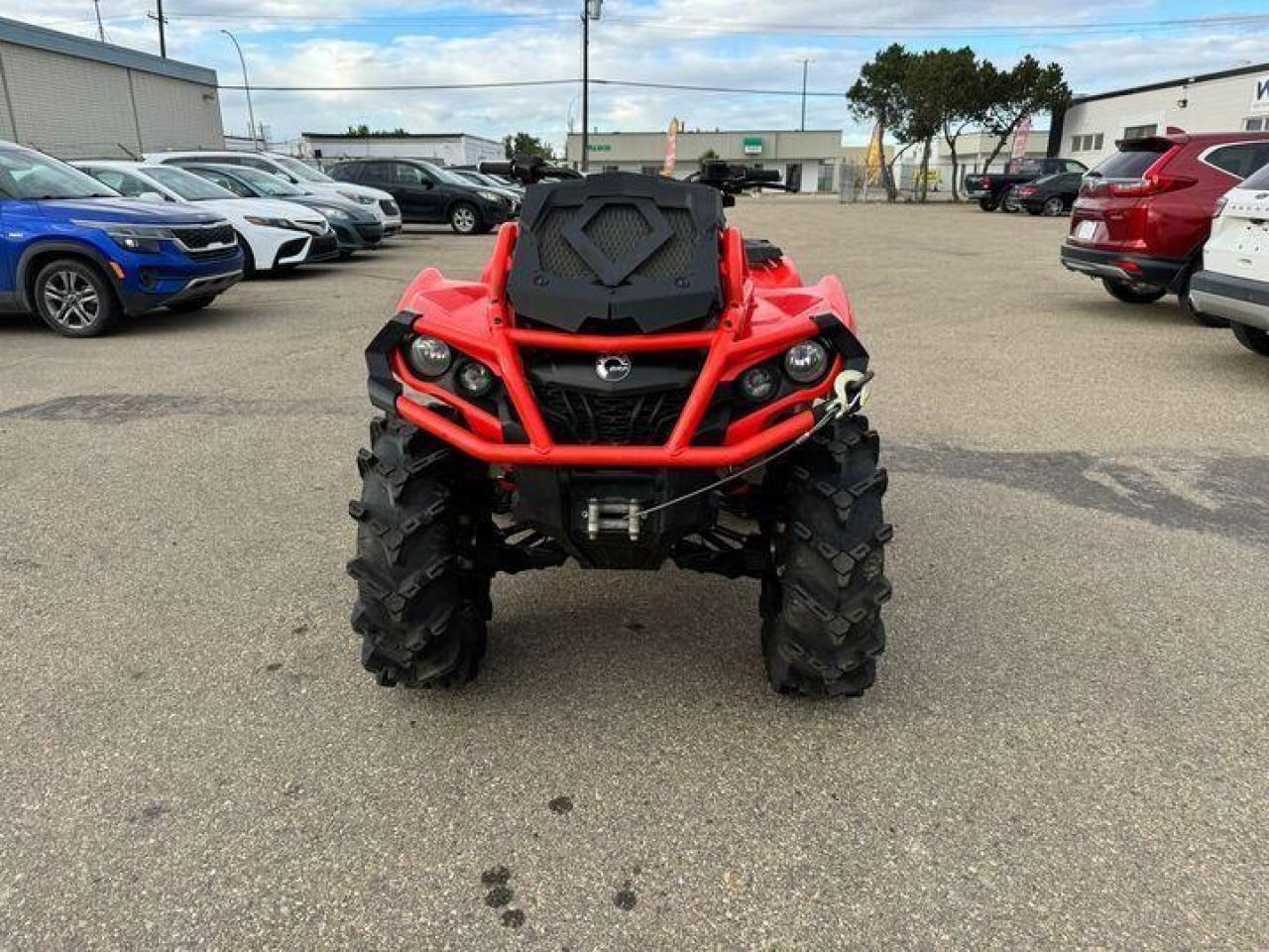 2018 Can-Am Outlander 850 XMR  $101 B/W - Photo #8