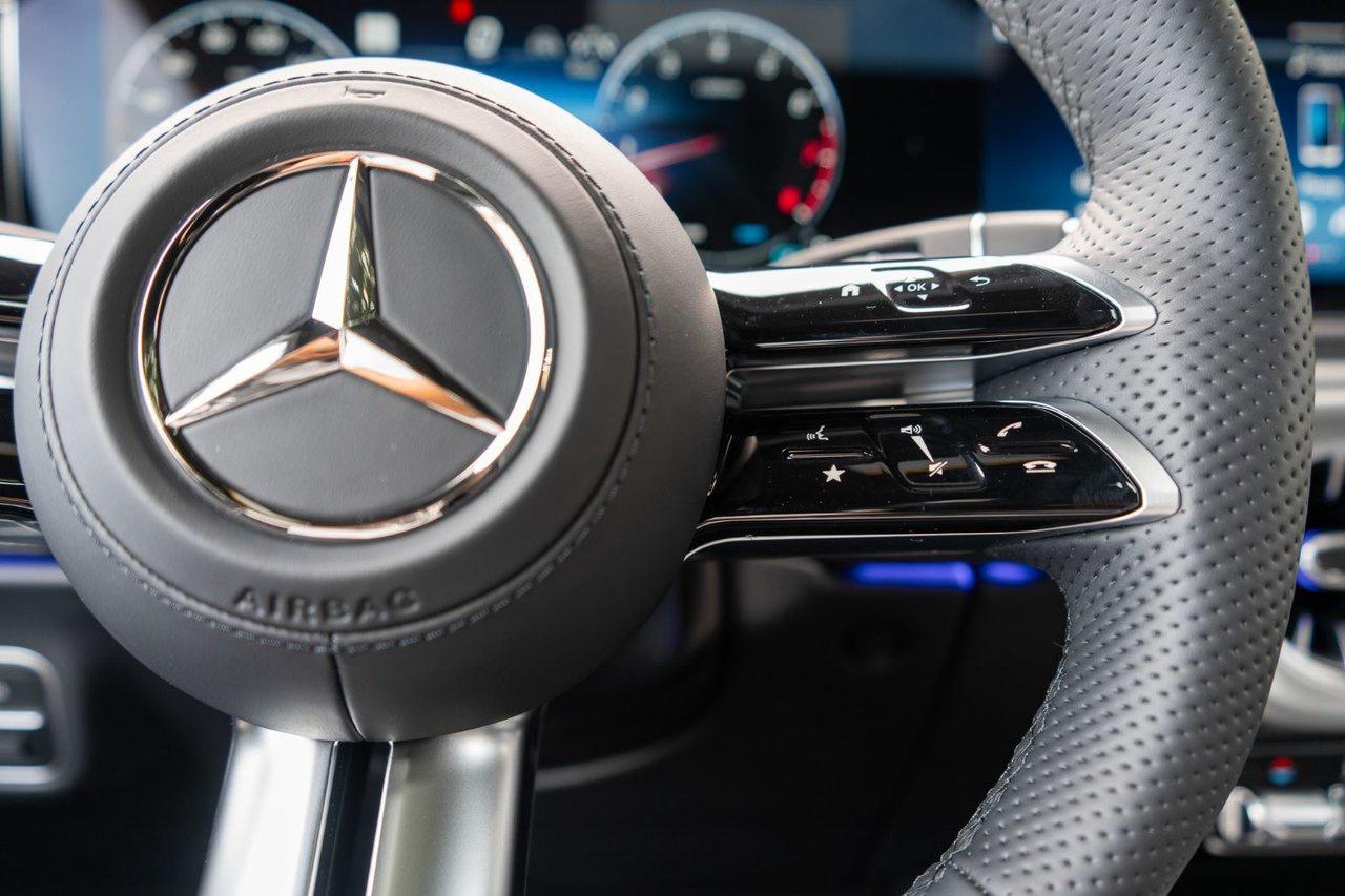 2025 Mercedes-Benz G-Class G 550 Photo