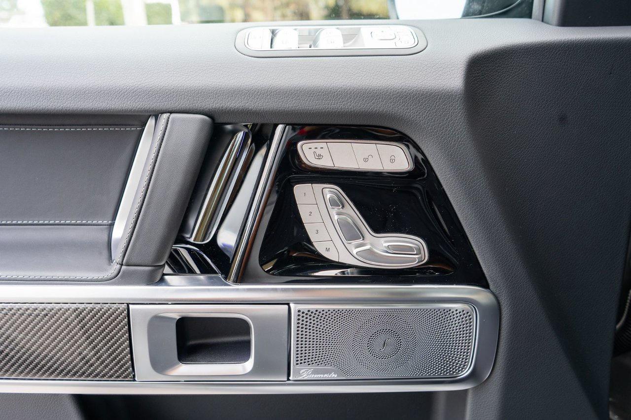 2025 Mercedes-Benz G-Class G 550 Photo