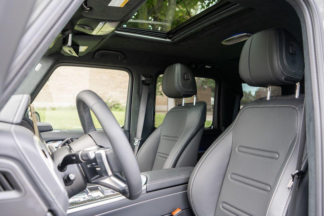 2025 Mercedes-Benz G-Class G 550 Photo