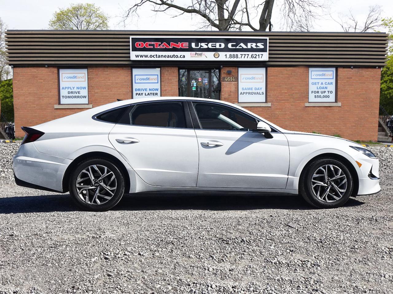 2022 Hyundai Sonata PREFERRED - Photo #3
