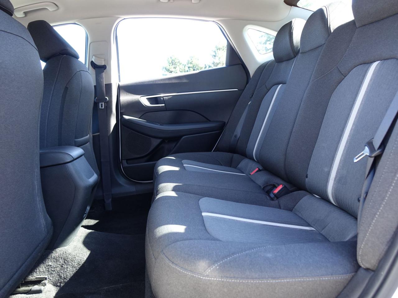 2022 Hyundai Sonata PREFERRED - Photo #10