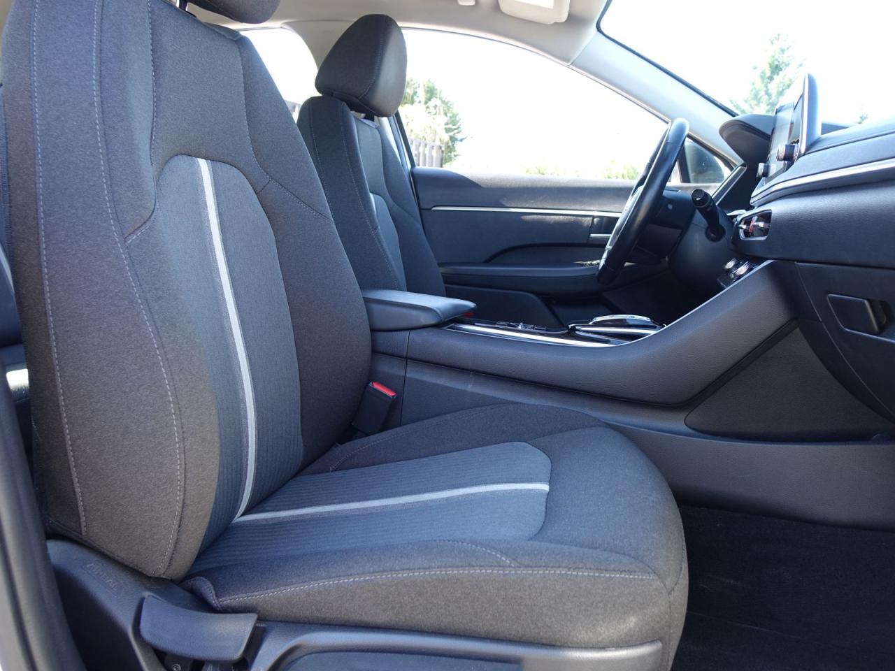 2022 Hyundai Sonata PREFERRED - Photo #11