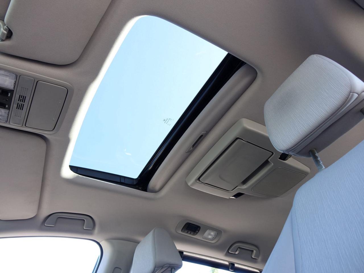 2018 Honda Odyssey EX - Photo #10