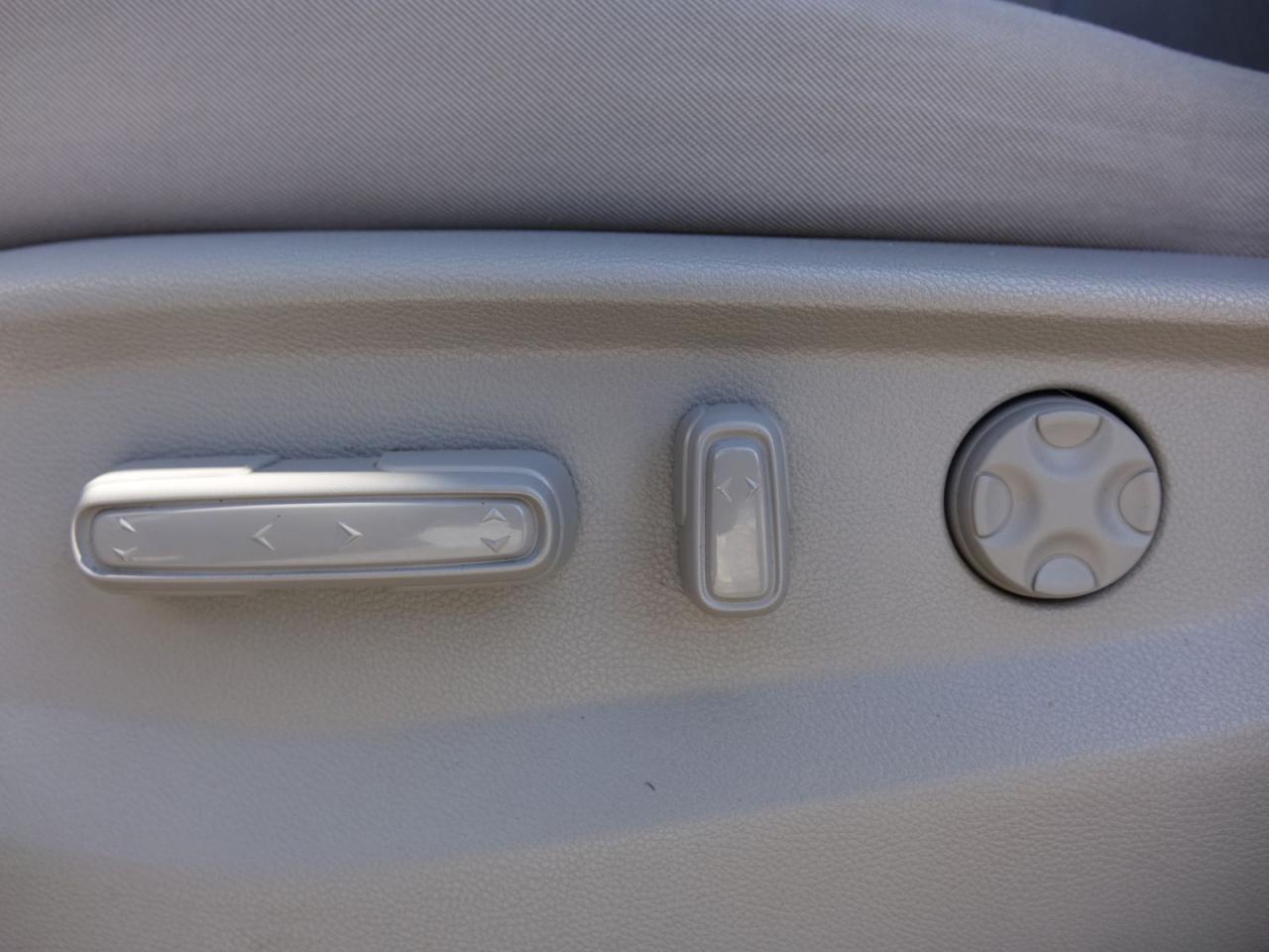2018 Honda Odyssey EX - Photo #12