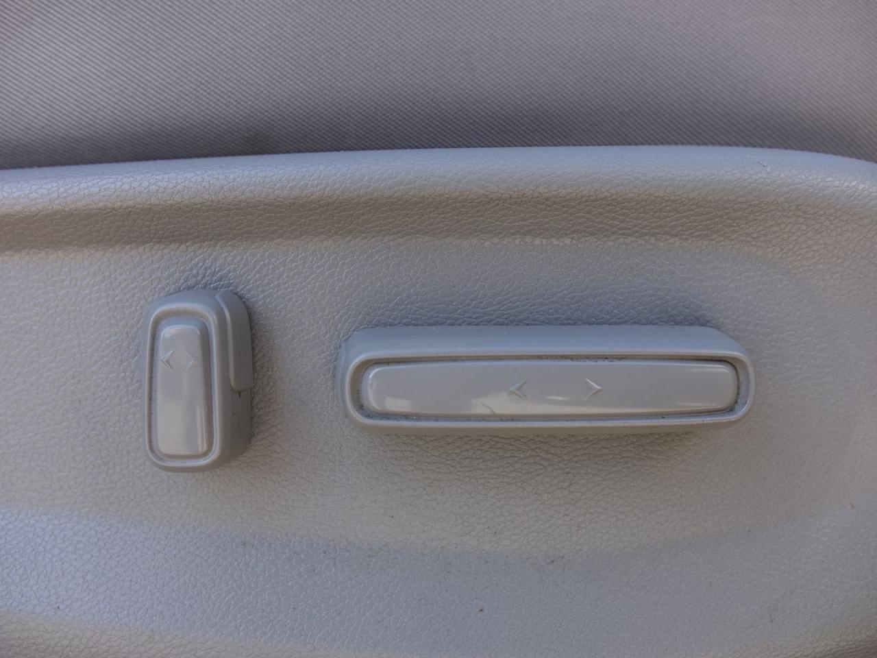 2018 Honda Odyssey EX - Photo #17