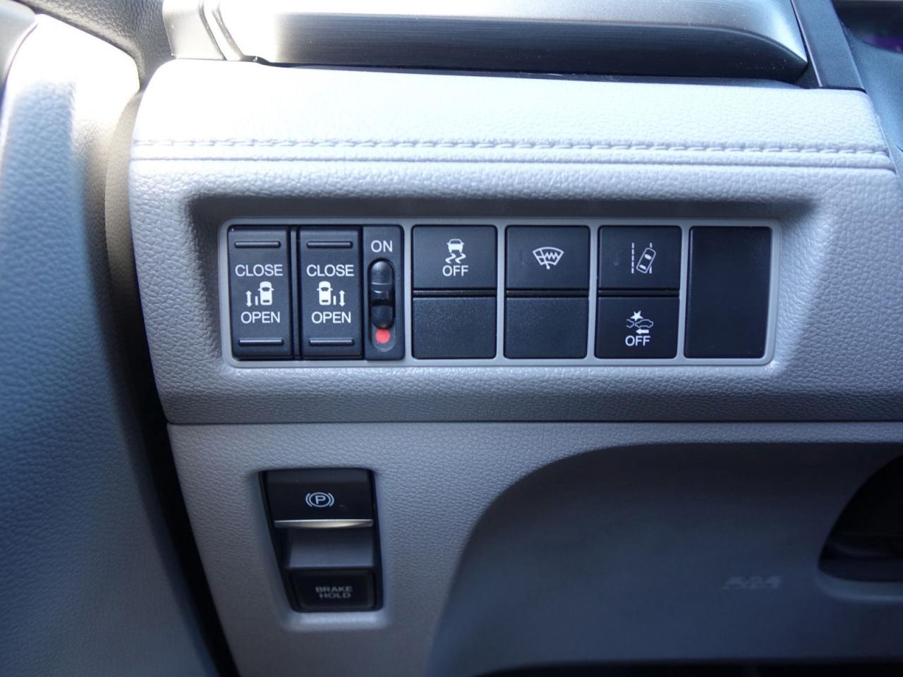 2018 Honda Odyssey EX - Photo #25