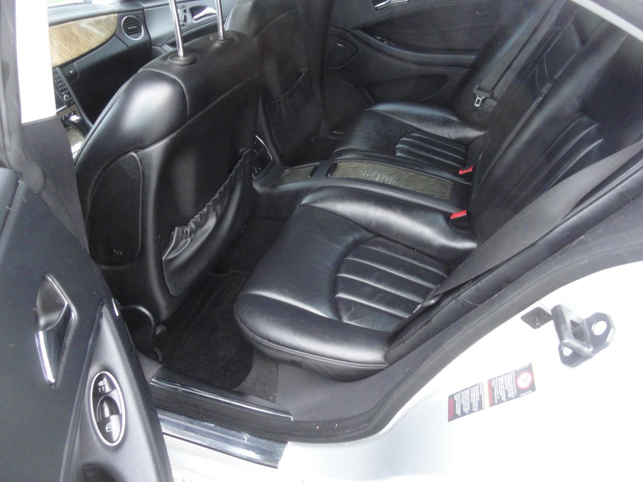 2009 Mercedes-Benz CLS550  - Photo #14