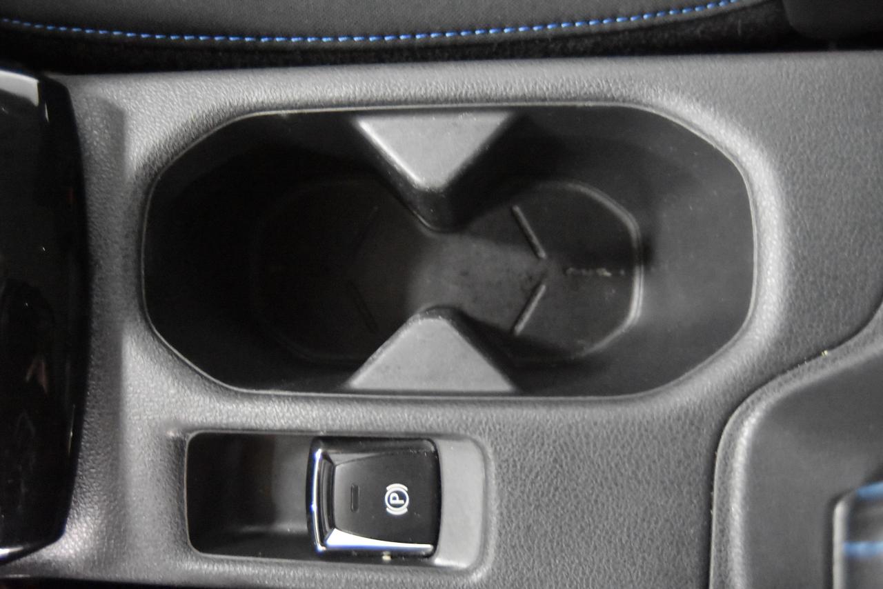 2018 Nissan Leaf S Hatchback - Photo #17