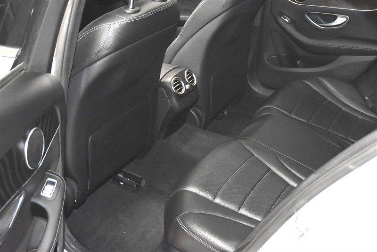 2018 Mercedes-Benz C-Class C 300 4MATIC Sedan - Photo #10