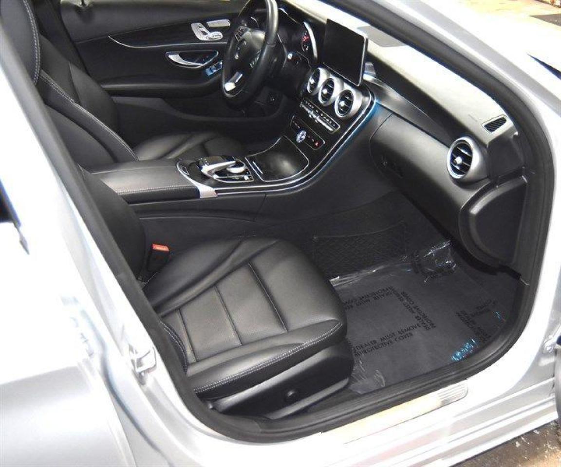 2018 Mercedes-Benz C-Class C 300 4MATIC Sedan - Photo #11
