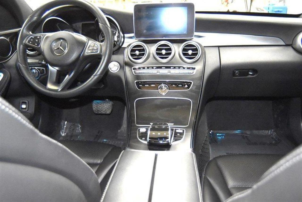 2018 Mercedes-Benz C-Class C 300 4MATIC Sedan - Photo #13
