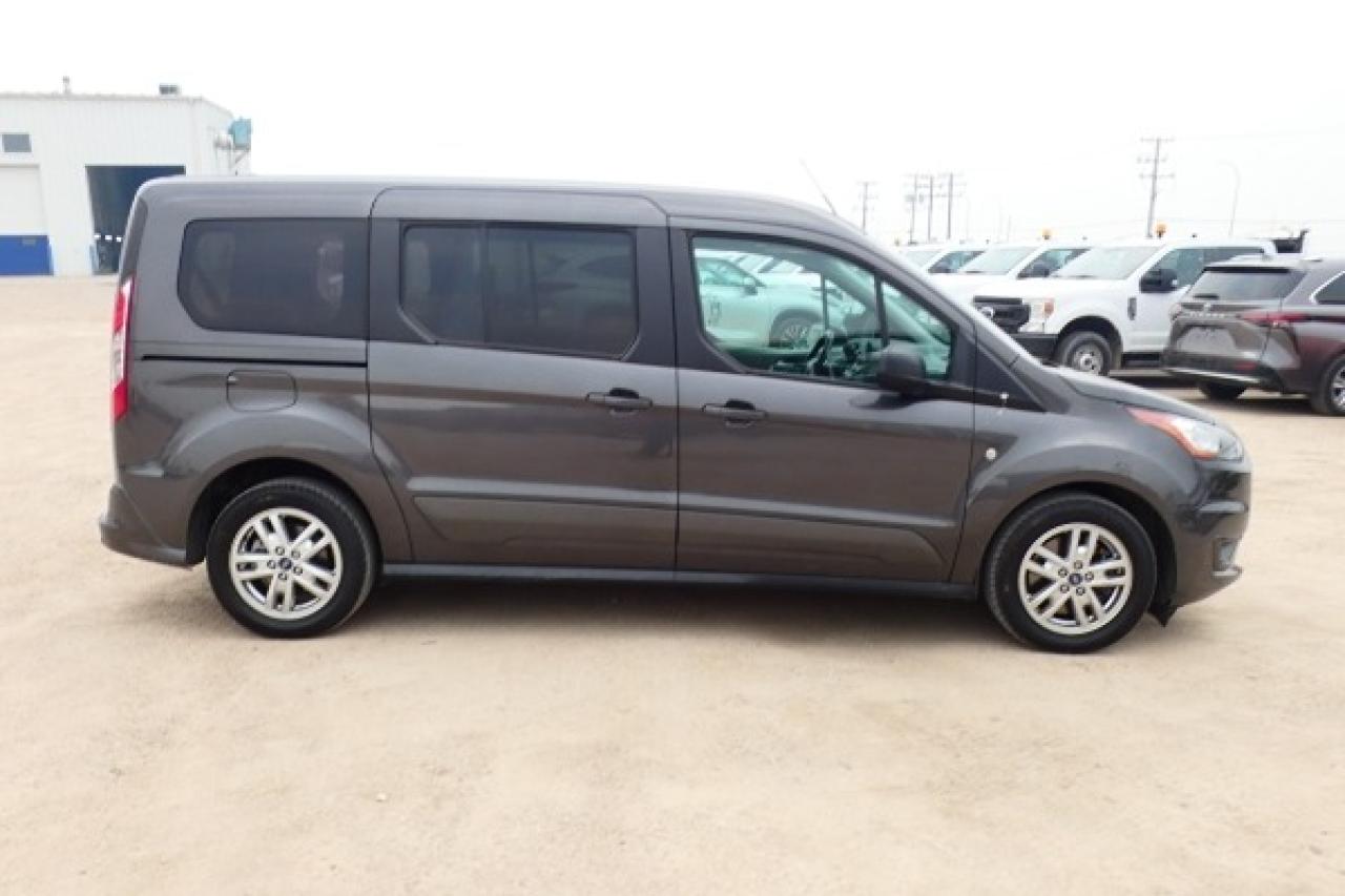 2019 Ford Transit Connect XLT 7 pass. w/Htd Leather, NAV, BUC - Photo #5