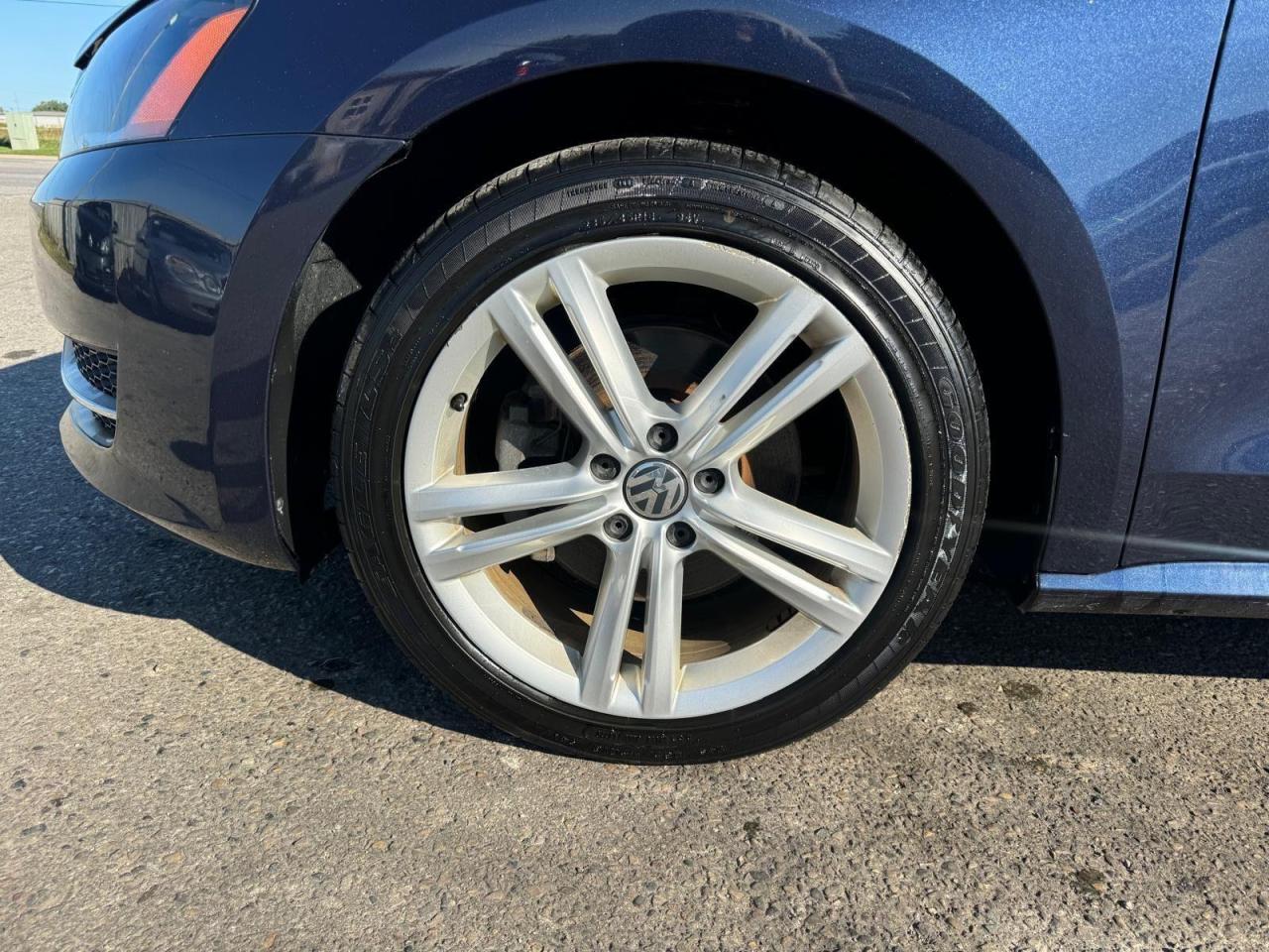 2014 Volkswagen Passat COMFORTLINE, LEATHER, SUNROOF, CERTIFIED - Photo #15