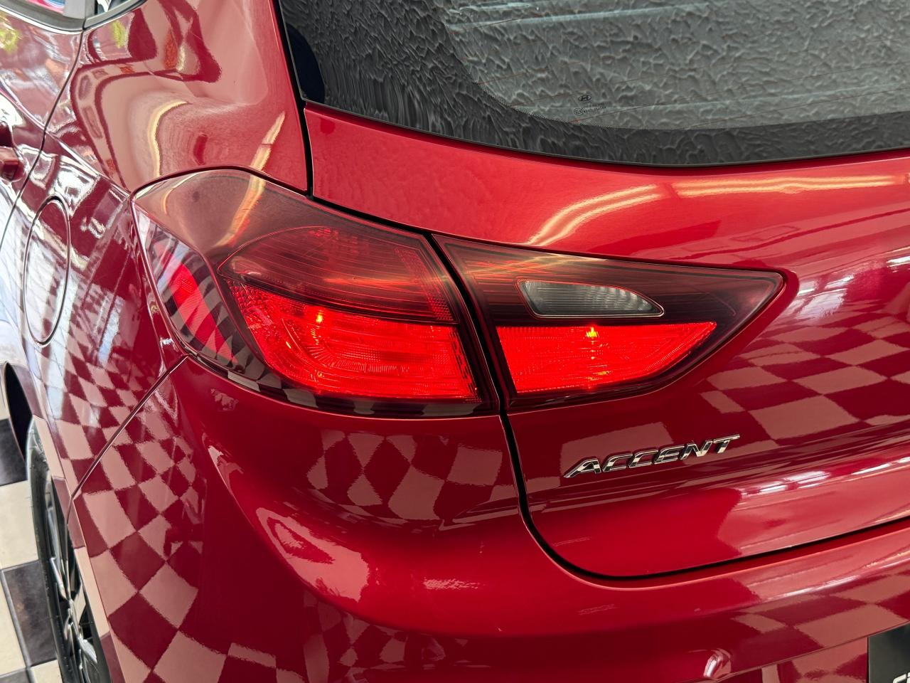 2019 Hyundai Accent Preferred+ApplePlay+Camera+New Tires+CLEAN CARFAX - Photo #52