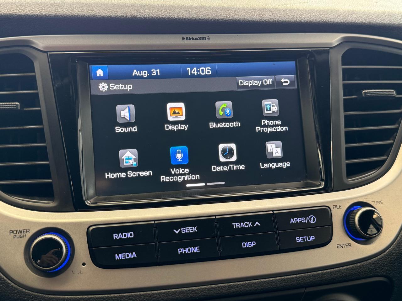 2019 Hyundai Accent Preferred+ApplePlay+Camera+New Tires+CLEAN CARFAX - Photo #26