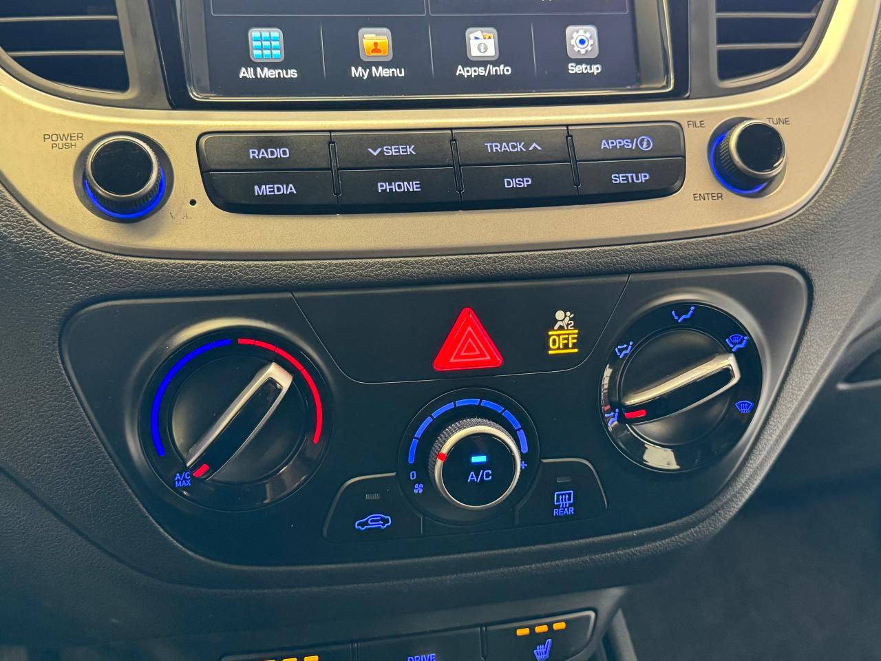 2019 Hyundai Accent Preferred+ApplePlay+Camera+New Tires+CLEAN CARFAX Photo27