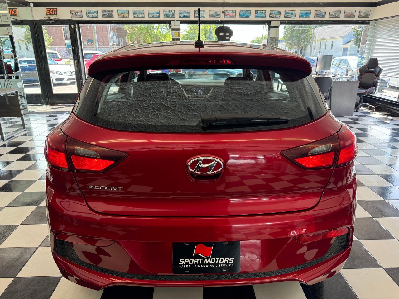 2019 Hyundai Accent Preferred+ApplePlay+Camera+New Tires+CLEAN CARFAX - Photo #6