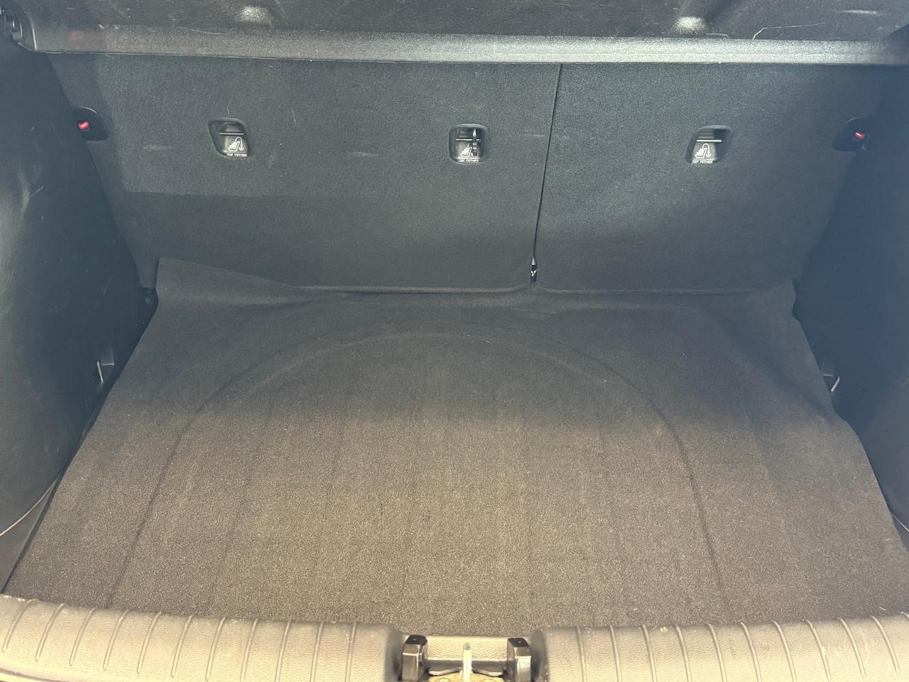 2019 Hyundai Accent Preferred+ApplePlay+Camera+New Tires+CLEAN CARFAX Photo24