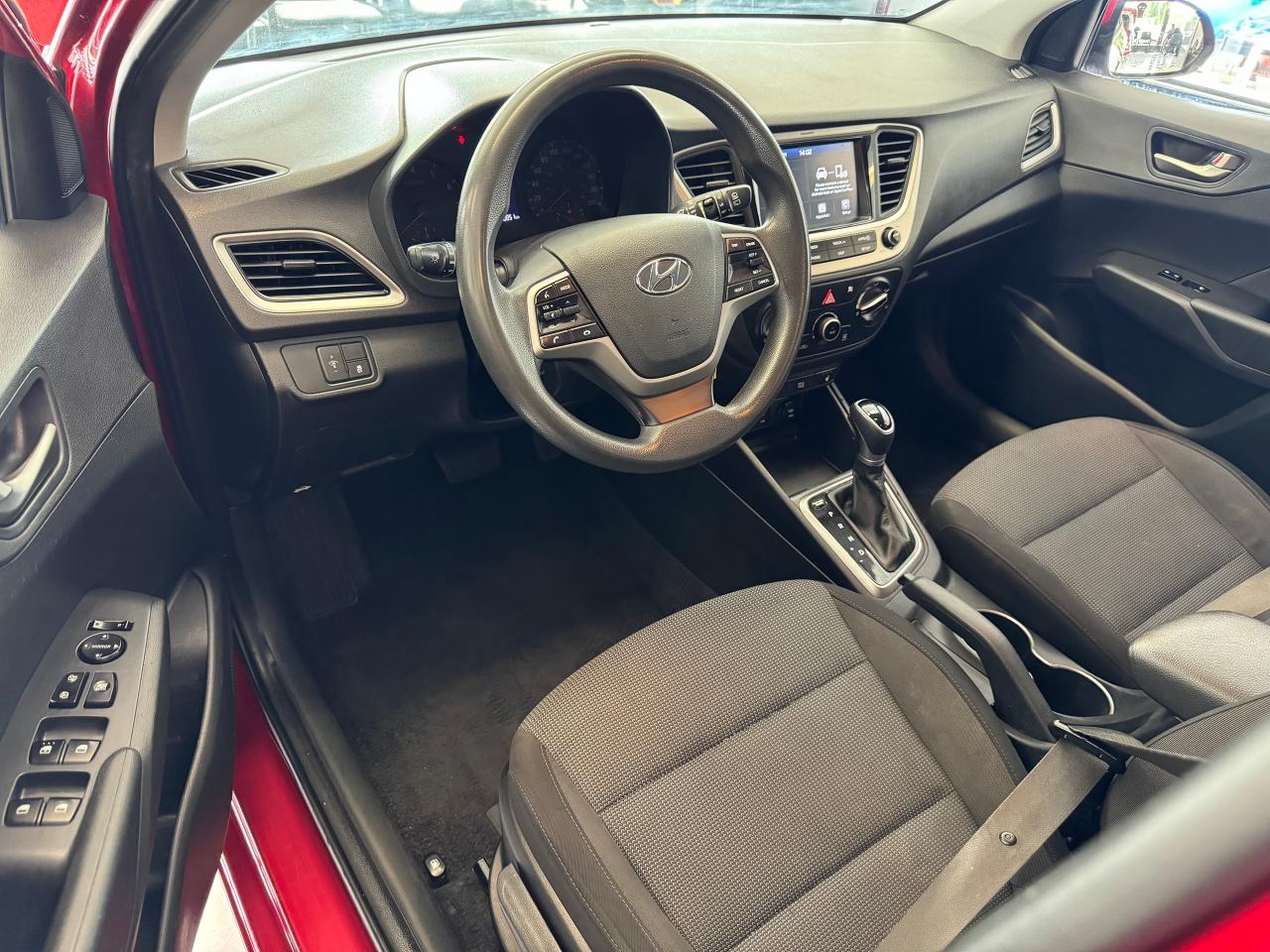 2019 Hyundai Accent Preferred+ApplePlay+Camera+New Tires+CLEAN CARFAX - Photo #17